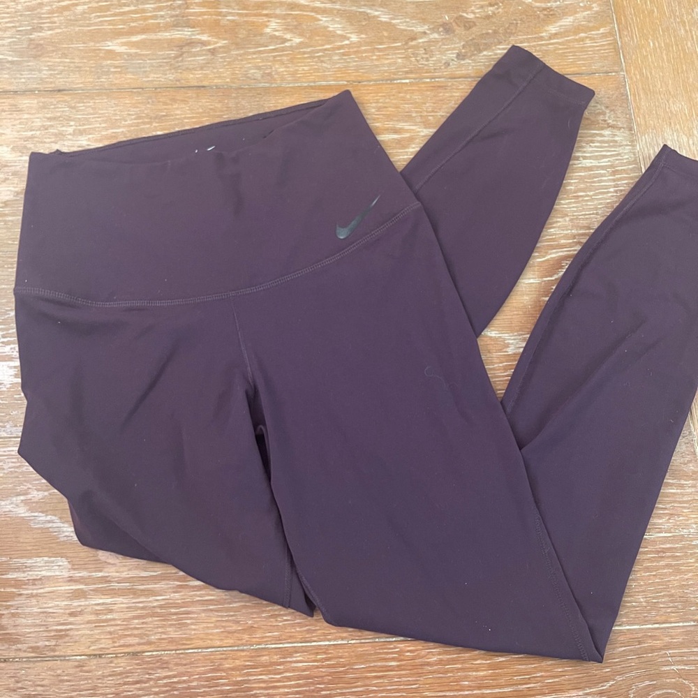 Nike high waisted leggings